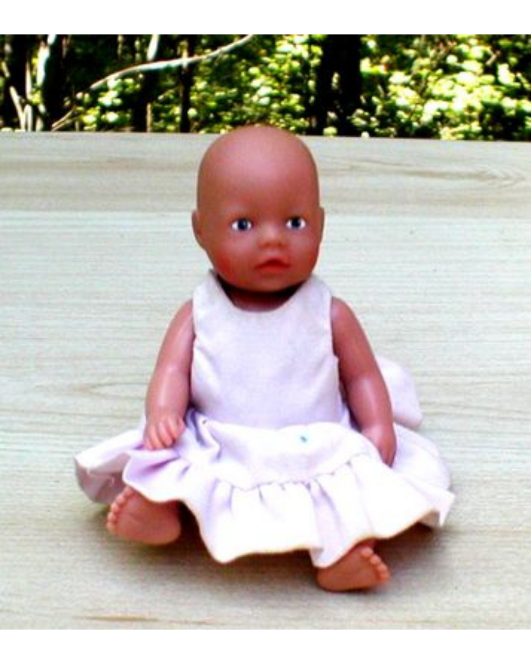 Easy Ruffled Dress Pattern For Mini Baby Born Doll 1 Easy ruffled dress pattern for mini baby born doll